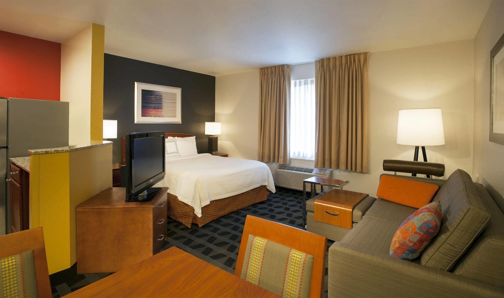 סטרלינג Towneplace Suites Dulles Airport מראה חיצוני תמונה